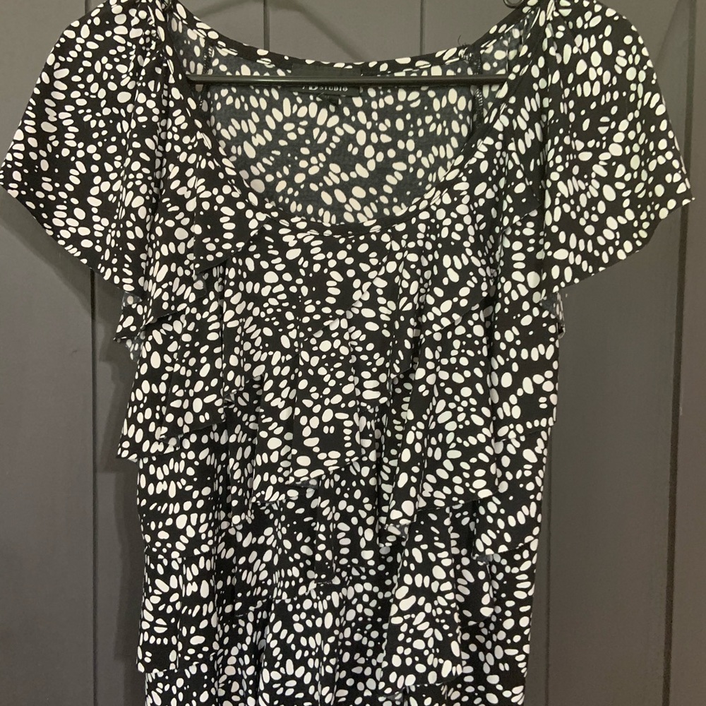 AB Studio flutter sleeve dress shirt Sz Medium